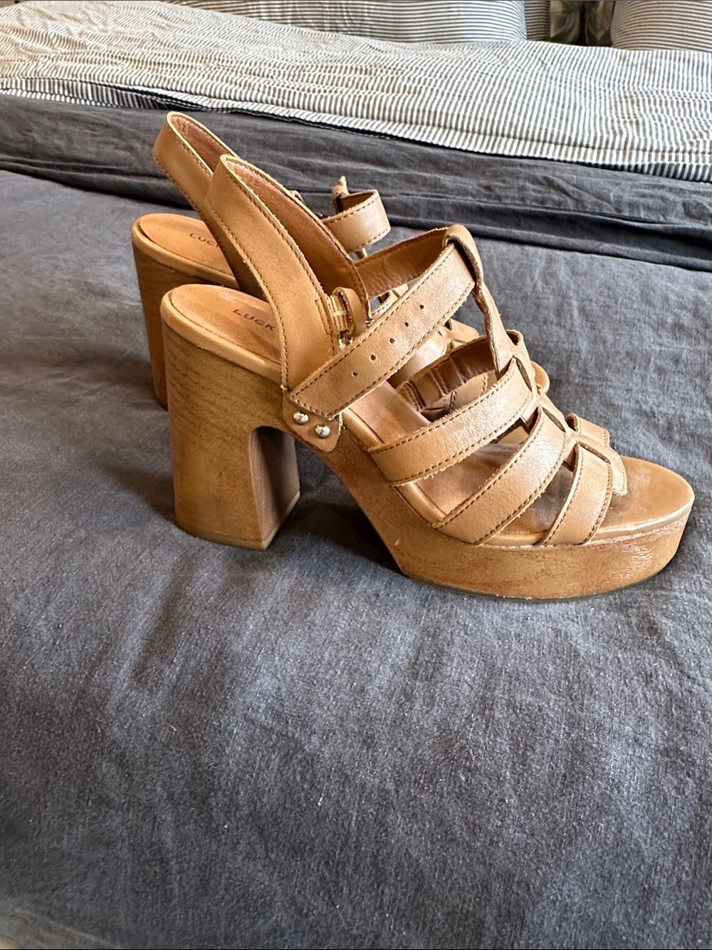 Lucky Brand Tan Platform Fisherman Slingback Heels